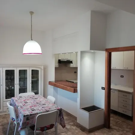 La Rosa Bianca Διαμέρισμα *