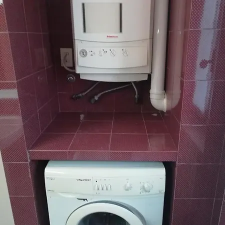 La Rosa Bianca アパート *